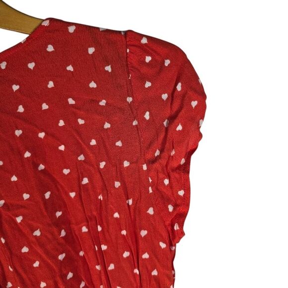 Forever 21 Red Heart Pattern Wrap Dress - Picture 6 of 7